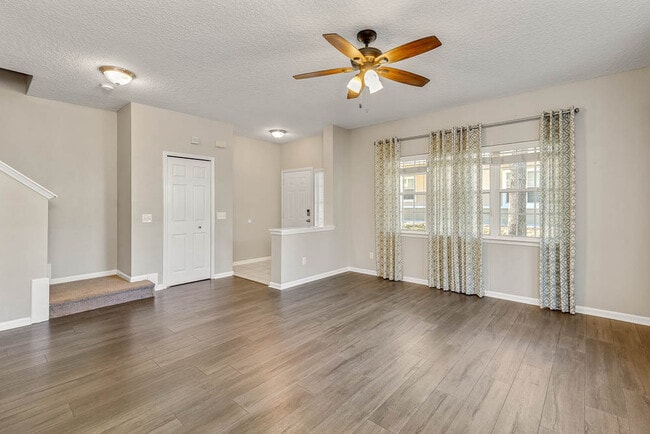 Building Photo - 12423 Forest Lake Cir E
