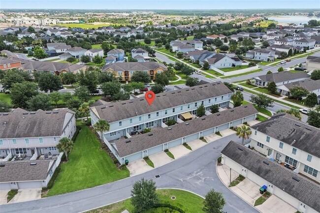 Building Photo - 15591 Honeybell Dr
