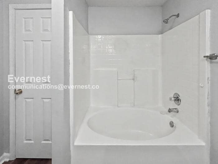 Building Photo - 4140 Ravenwood Ct