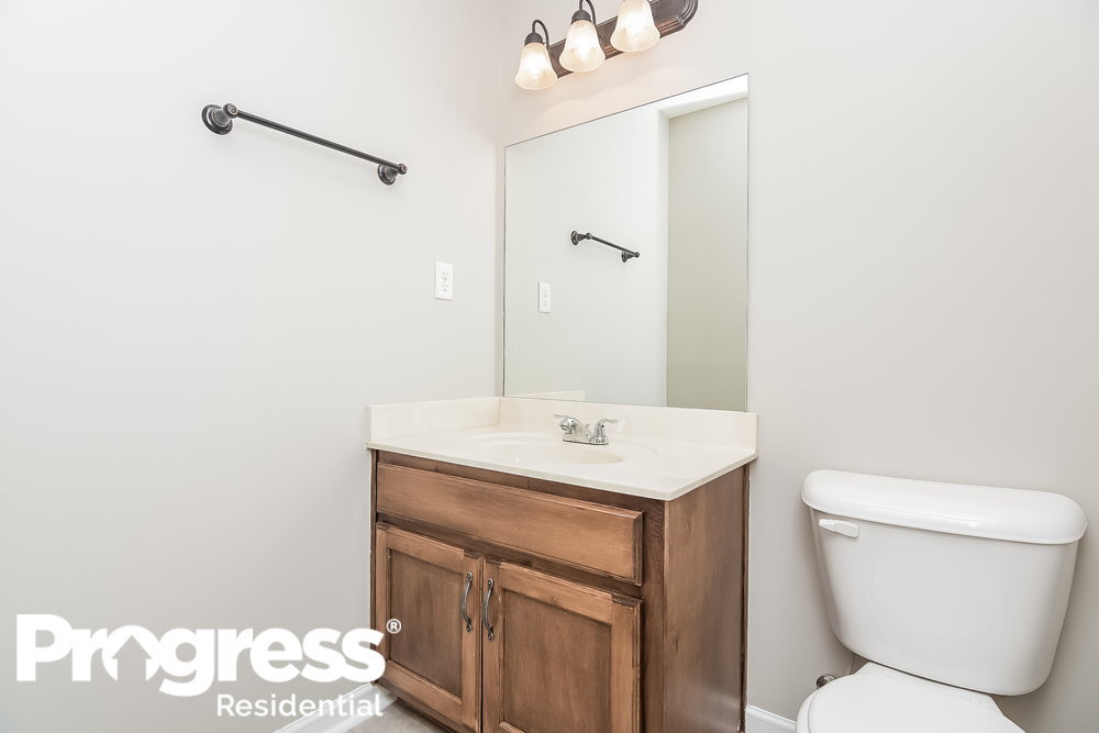 Building Photo - 9849 White Poplar Dr