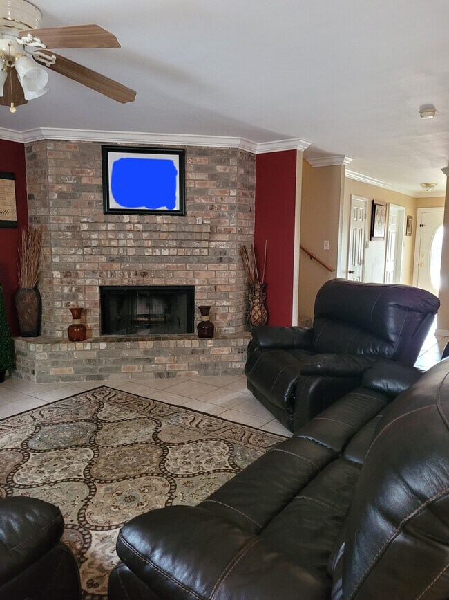 Building Photo - 4105 Bill Owens Pkwy