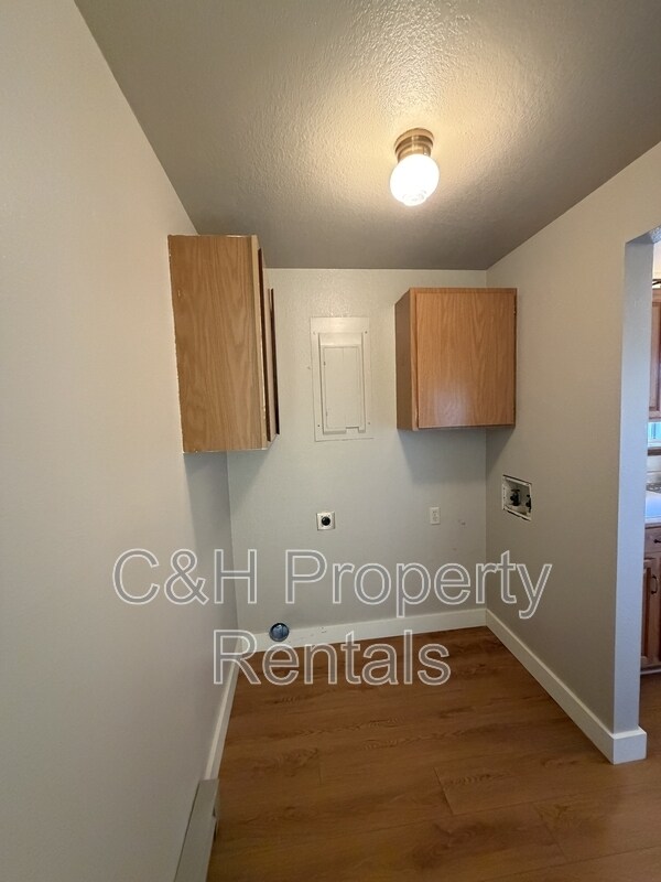 Building Photo - 3321 Barley Cir