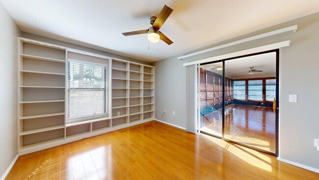 Building Photo - 3424 51st Ave Cir W