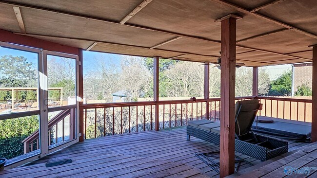 Building Photo - 1203 Governors Dr SE