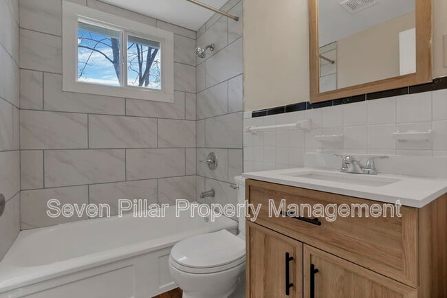 Building Photo - 406 Beechtree Rd
