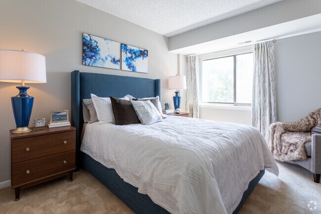 Primary Photo - Cortland Landmark