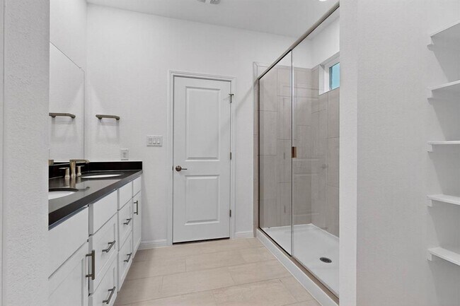 Building Photo - 1204 Purple Martin Dr
