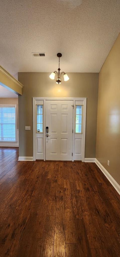 Building Photo - 1159 Shoreland Dr