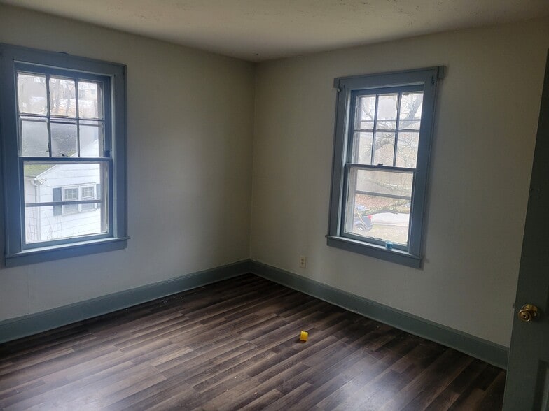 Building Photo - 200 E Prince St