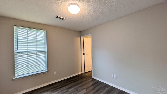 Building Photo - 8660 Figland Ave