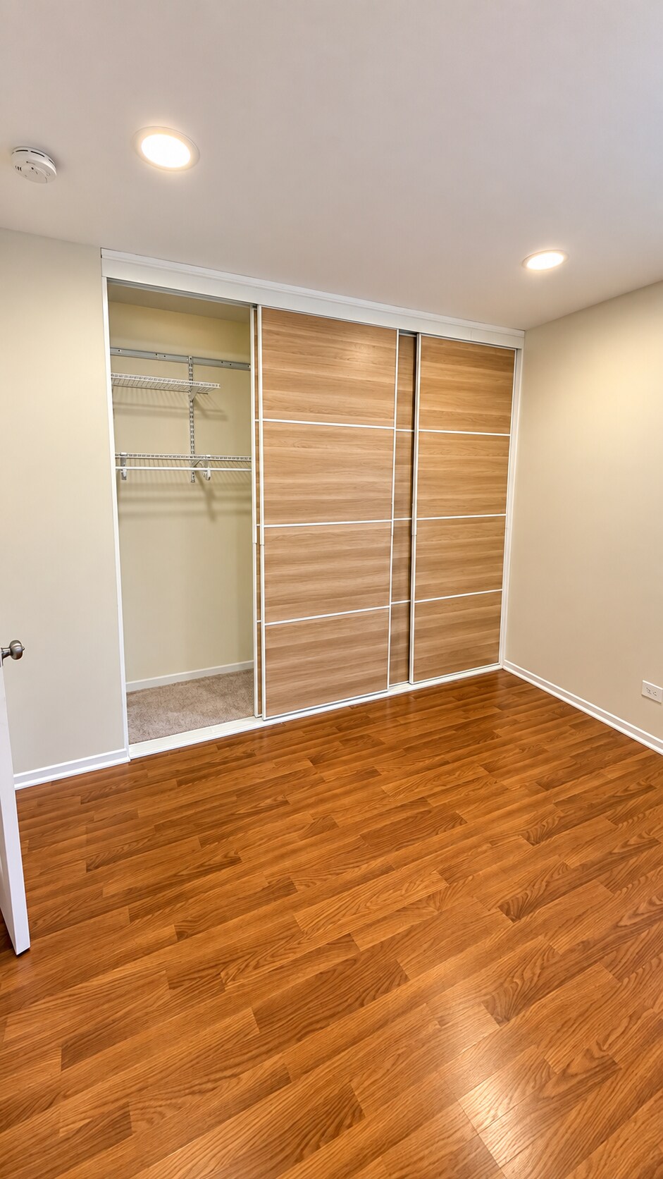 Building Photo - 306 Russet Way