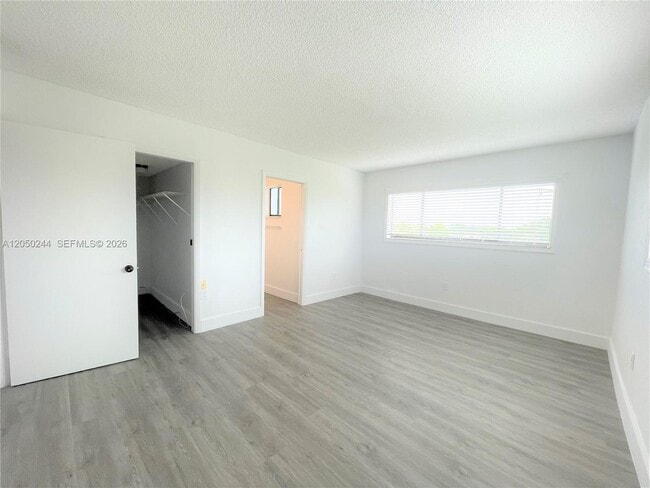 Building Photo - 8520 SW 133rd Avenue Rd