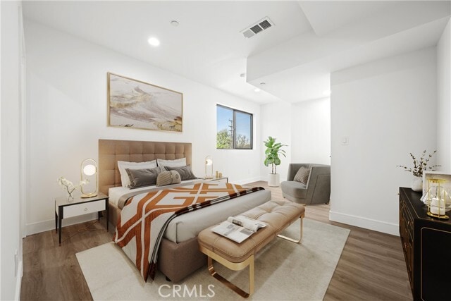 Building Photo - 6704 Kester Ave