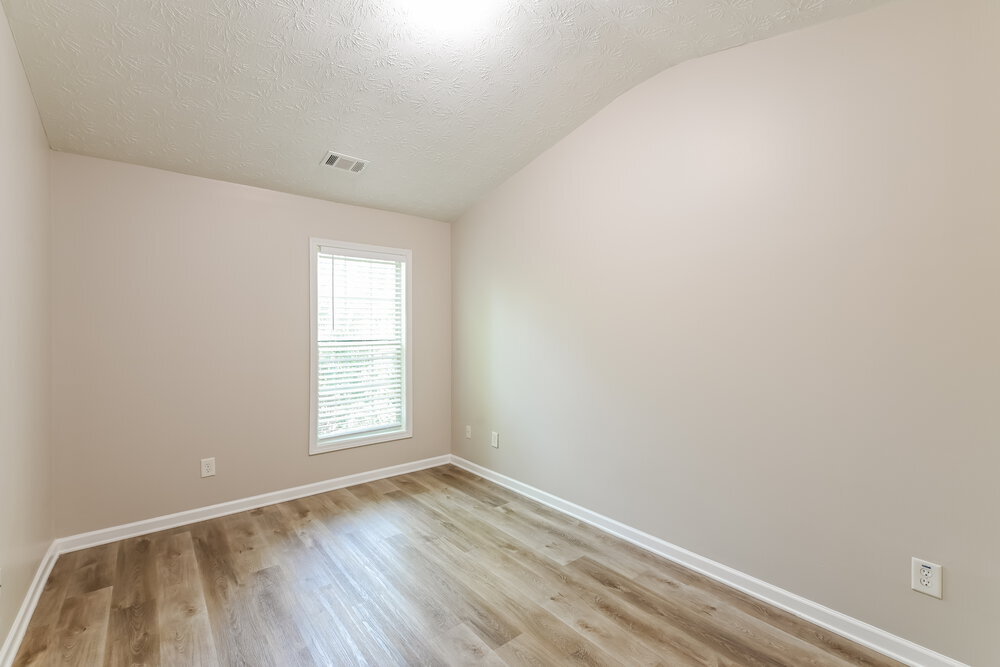 Building Photo - 770 Brookside Parc Ln
