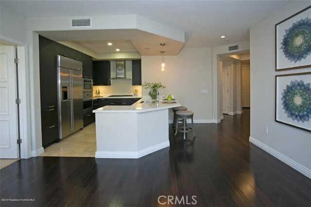 Building Photo - 511 Caruso Ave