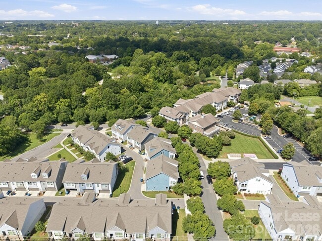 Building Photo - 1205 Kohler Ave