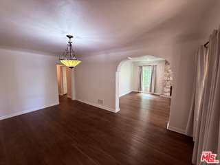 Building Photo - 1032 S Crescent Heights Blvd