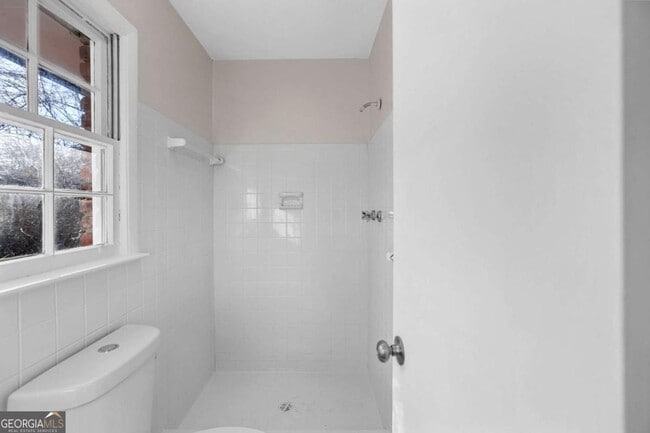 Building Photo - 6541 Debbie Sue Ln