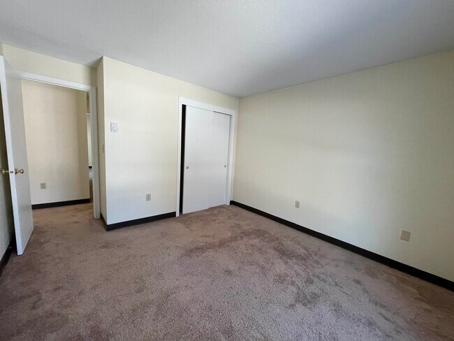 Building Photo - 169 Eastern Ave