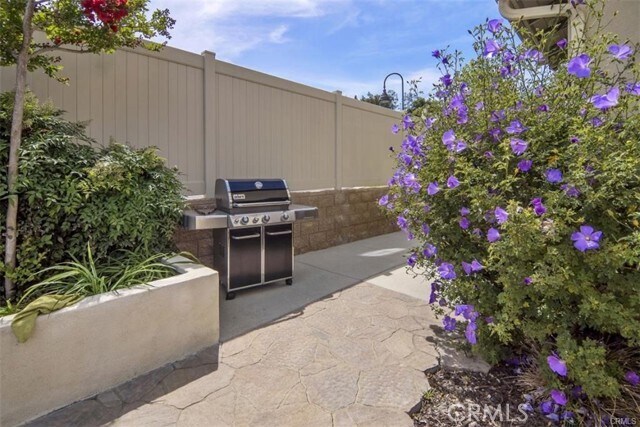 Building Photo - 4944 Princess Dr