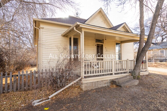 Primary Photo - 417 E Mulberry St