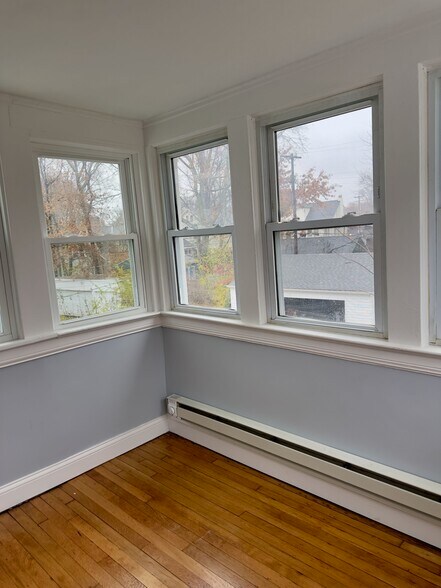 Sunroom off Rear Bedroom - 2409 Woodmere Dr