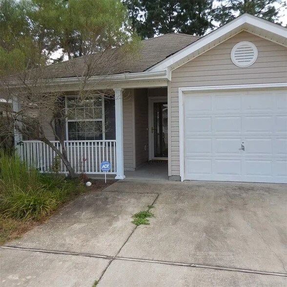 Building Photo - 1487 Dunhurst Dr