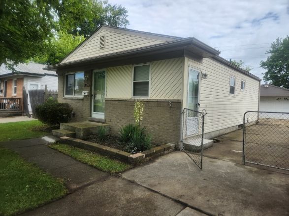 Building Photo - 20473 Vermander Ave