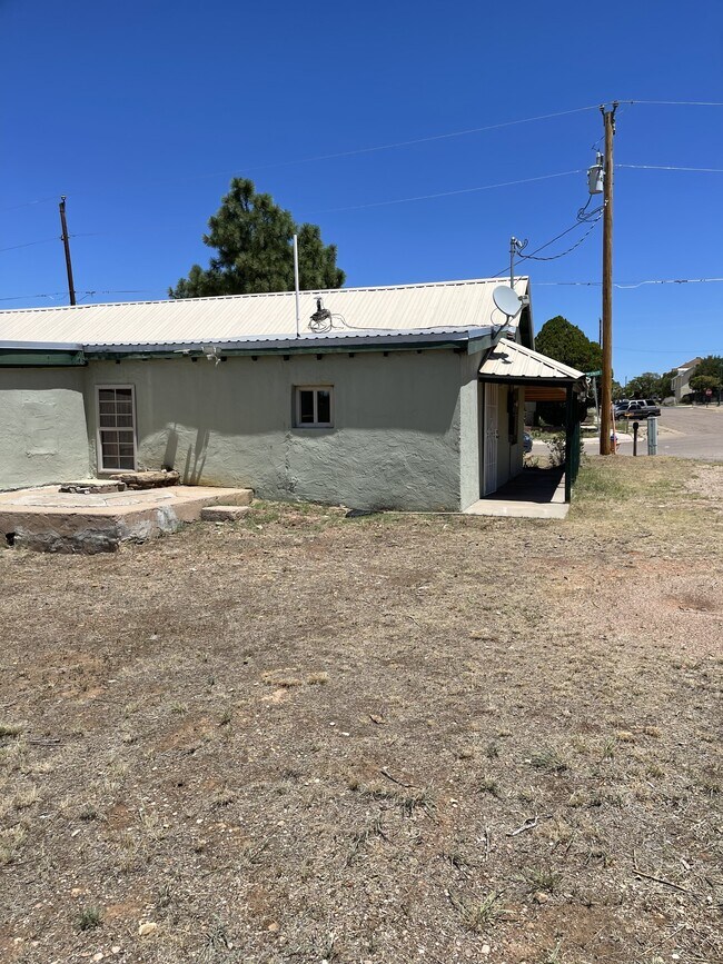 Building Photo - 361 S 2nd St