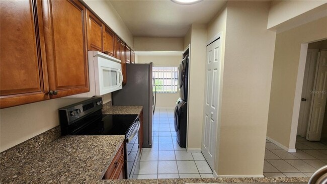Building Photo - 2211 Margarita Ct