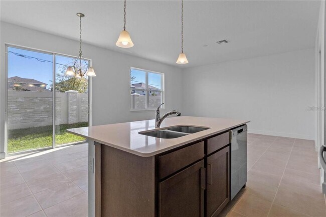 Building Photo - 1345 Captiva Cv