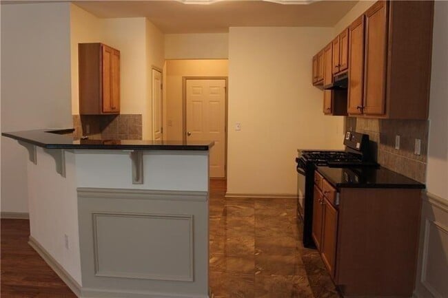 Building Photo - 6065 Apple Rose Dr