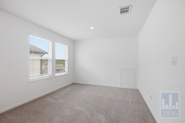 Building Photo - 12713 Brave Tenderfoot Trl