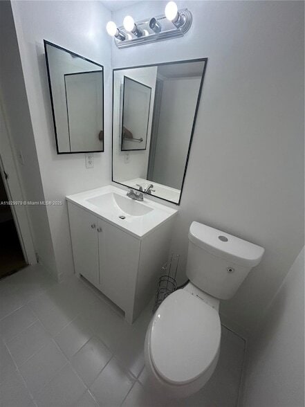 Building Photo - 13355 SW 9th Ct