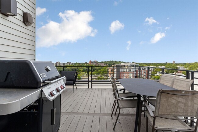 Building Photo - 50 Leo M Birmingham Pkwy