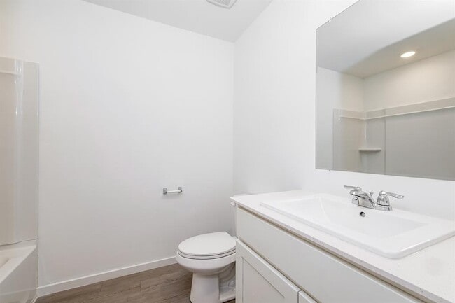 Building Photo - 12508 Huntington Rdg Wy