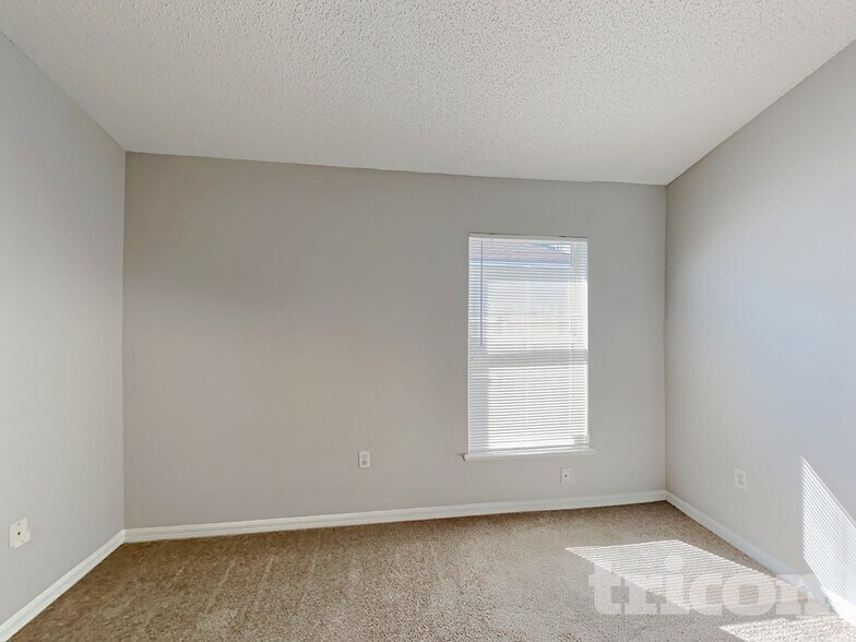 Building Photo - 3460 Net Ct