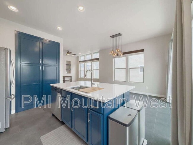 Building Photo - 7537 Russi Pl