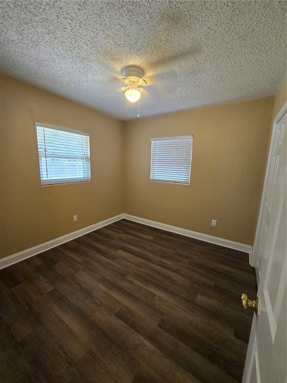 Building Photo - 1630 Summerdale Dr