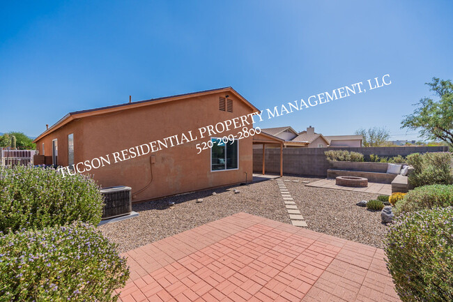 Building Photo - 8742 S Desert Valley Way