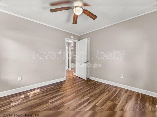 Building Photo - 1678 Alta Vista Ave