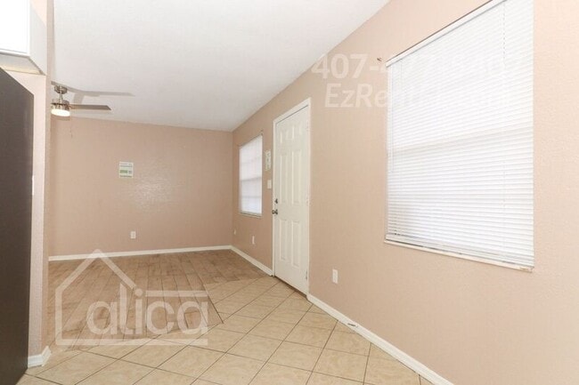 Building Photo - 127 Academy Ave