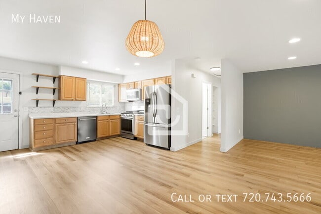 Building Photo - 16205 E Villanova Pl