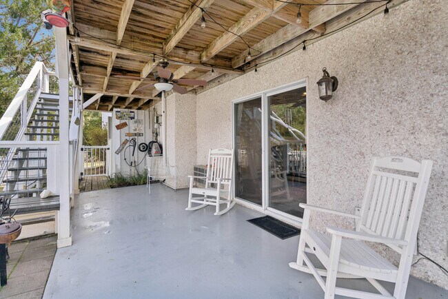 Building Photo - 111 Thompson Cove Rd