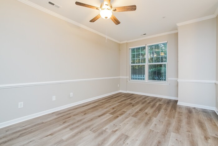 Building Photo - 201 Coalinga Lane