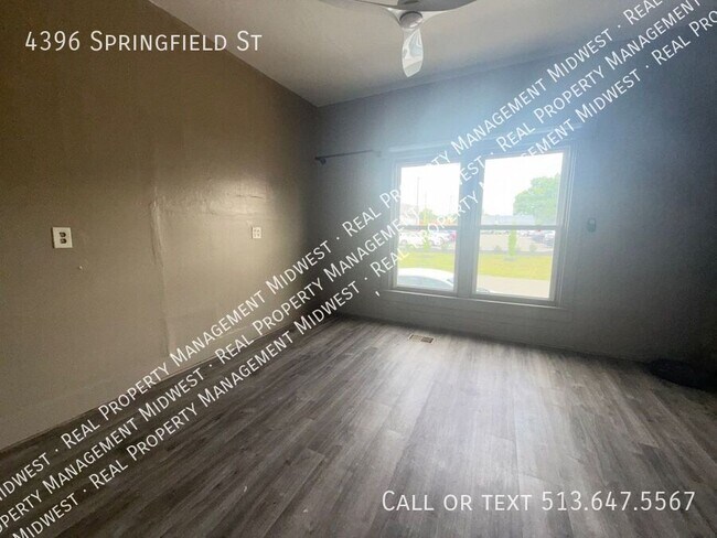 Building Photo - 4396 Springfield St