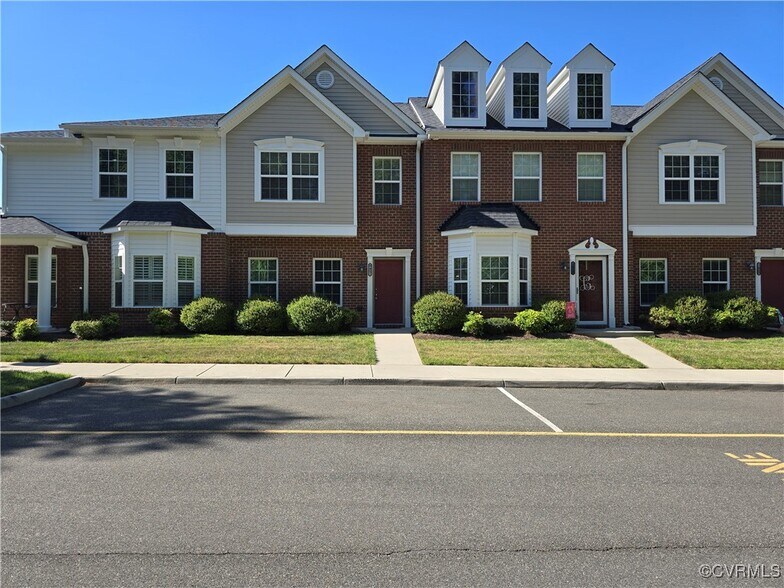Primary Photo - 7417 Pebble Lake Dr