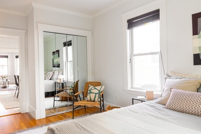 Building Photo - 59 Conwell Ave