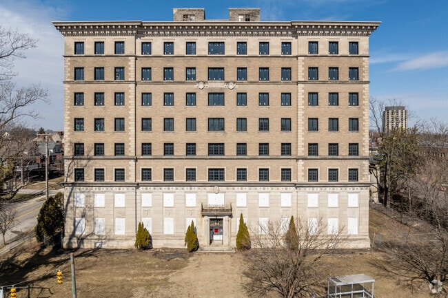 Building Photo - Broadwin Apartments