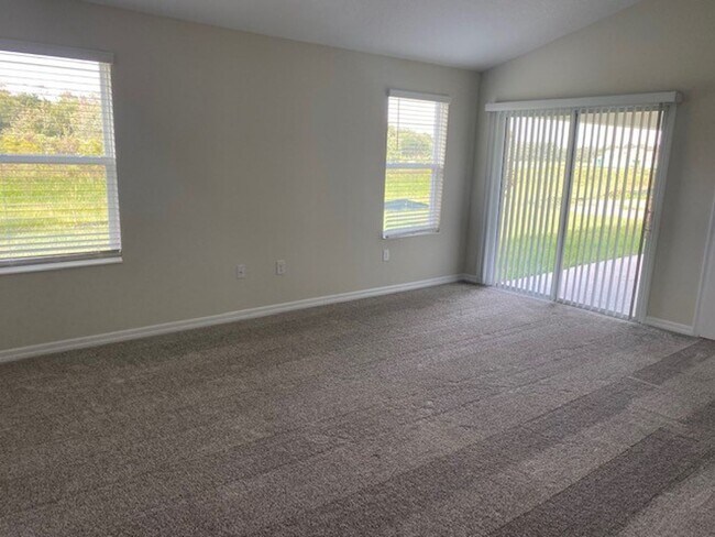 Building Photo - 1840 Ancestry Trl